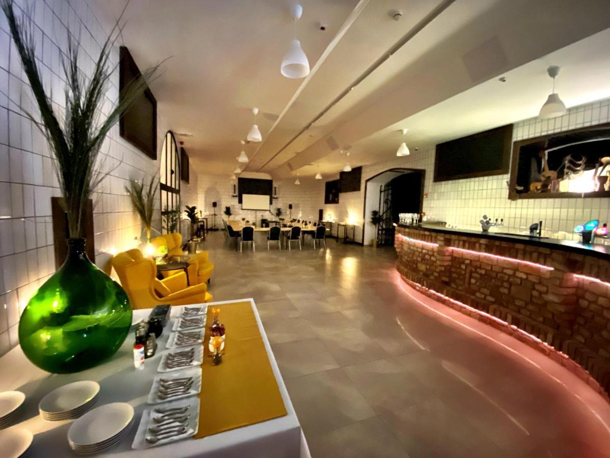 Boutique Hotel & Event Center Budapest Bagian luar foto